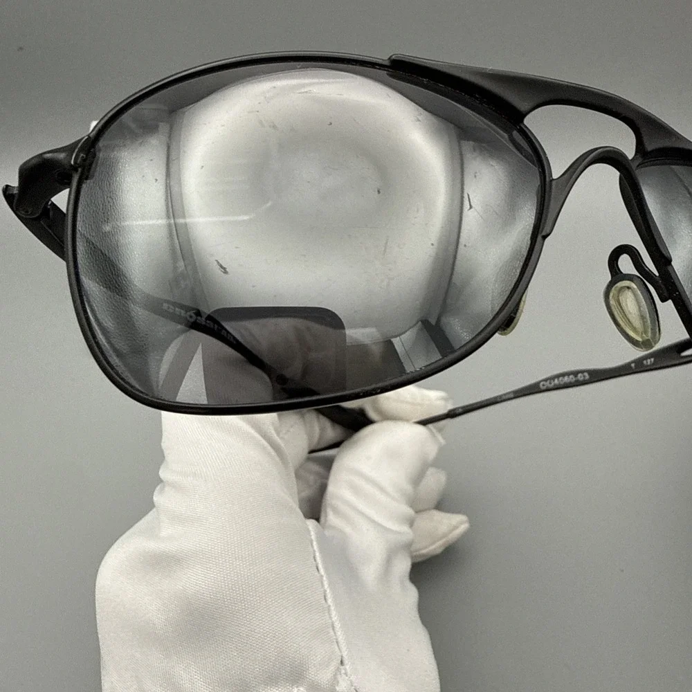 Oakley Crosshair  Black Retired Vintage Model RARE-Gray Lens 61-15-includes Case